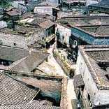 
Conserved Ming and Qing dynasty architecture in Hongjiang old town.
