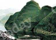 
Hongjiang owed its former prosperity to its location on the Yuanshui River, a tributary of the Yangtze.
