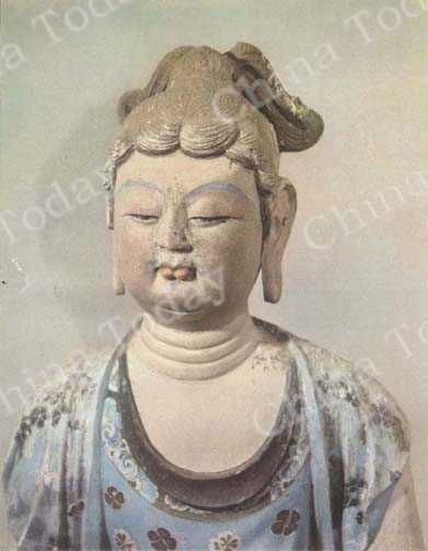 
Im Uhrzeigersinn:
Bodhisattwa: Farbige Skulptur aus der Tang-Zeit in der 194. Höhle
