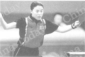
Wang Nan, Tischtennis-Königin der 27. Olympiade, trägt einen LINING-Anzug
